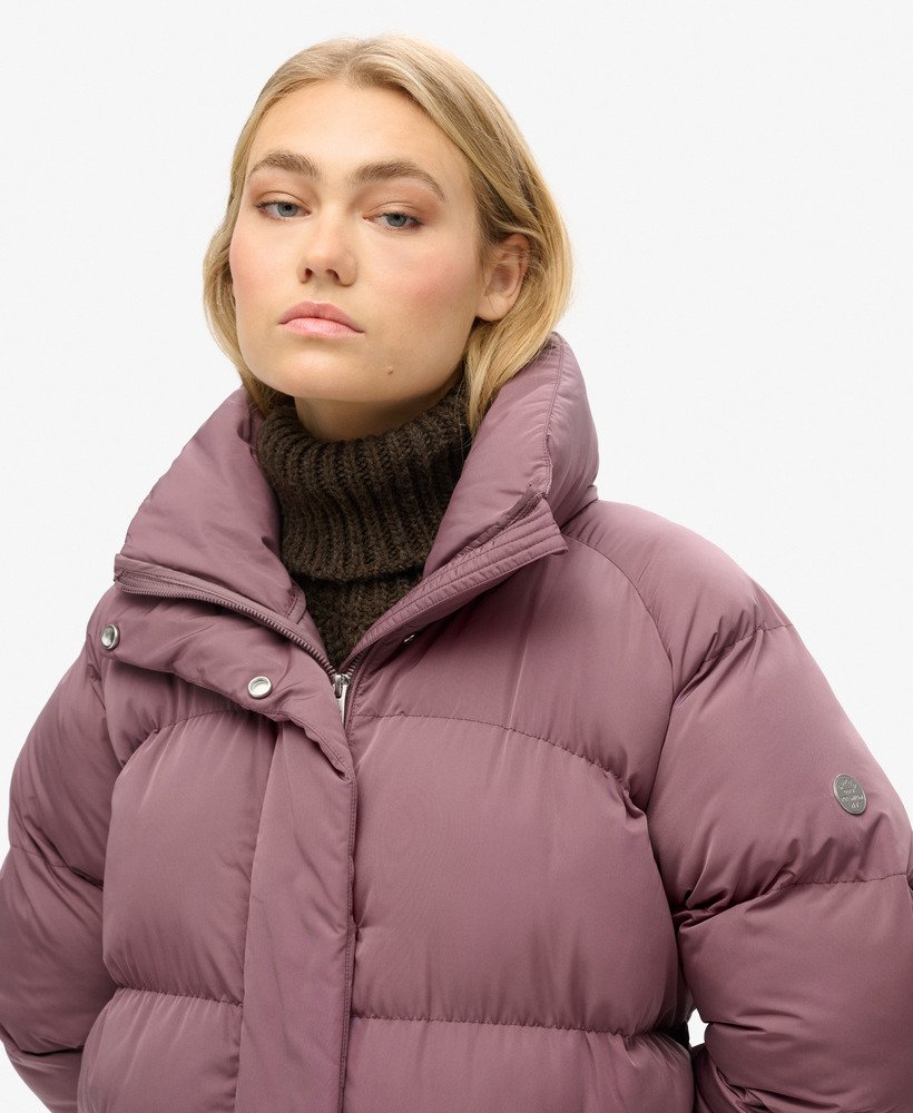 casaco maxi longo acolchoado na cor roxo flint