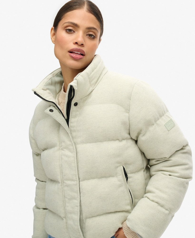 jaqueta puffer boxy de tweed na cor cinza mescla puritan grey.