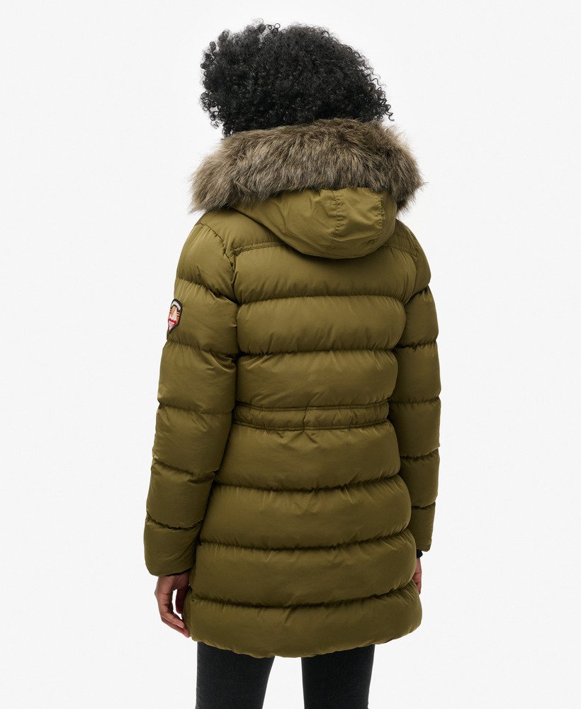 casaco puffer everest mid de pele sintética na cor cinza mescladojaffa