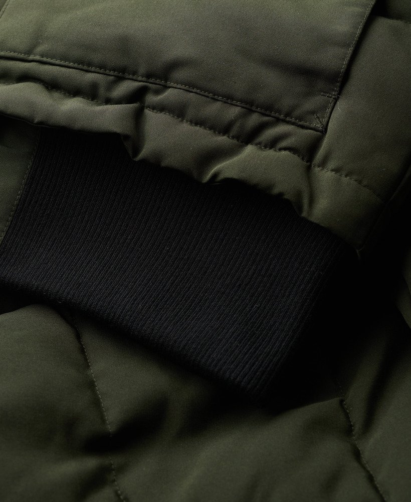 jaqueta bomber everest na cor verde oliva da surplus goods