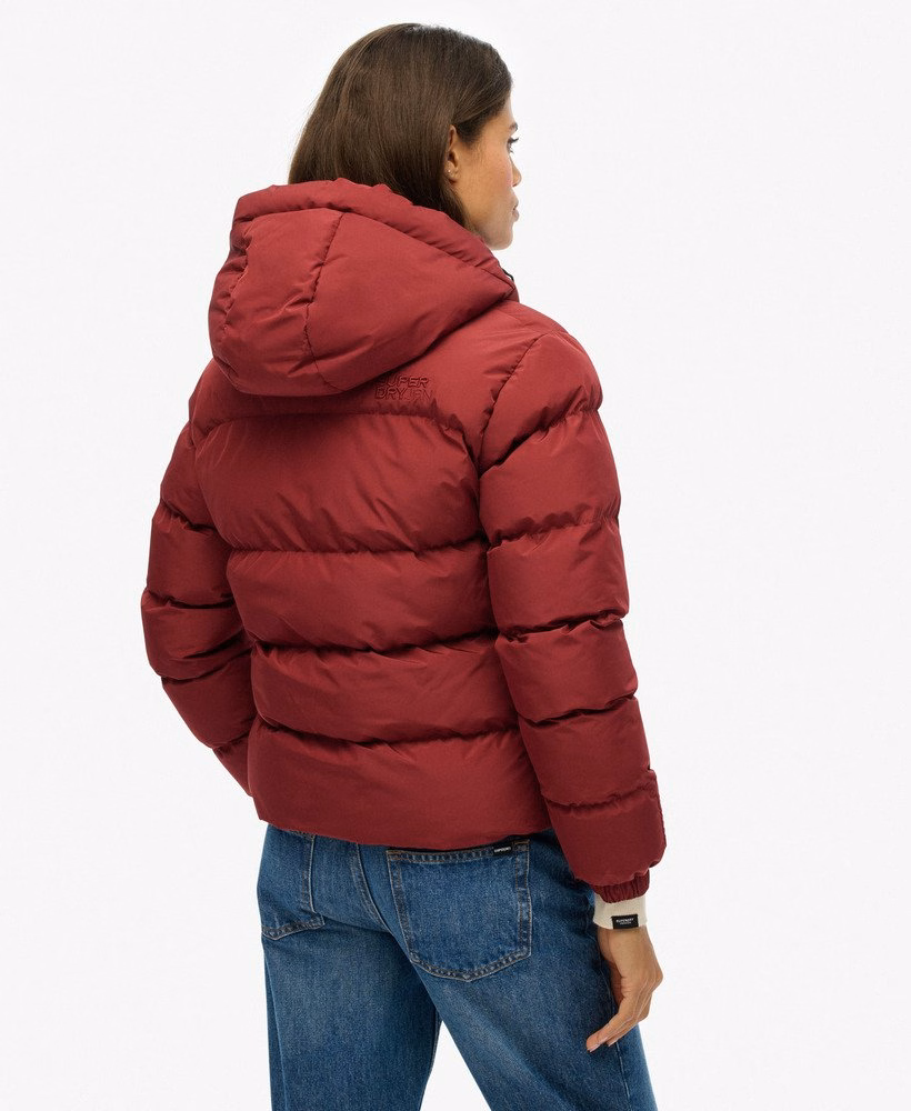 Jaqueta esportiva puffer com capuz