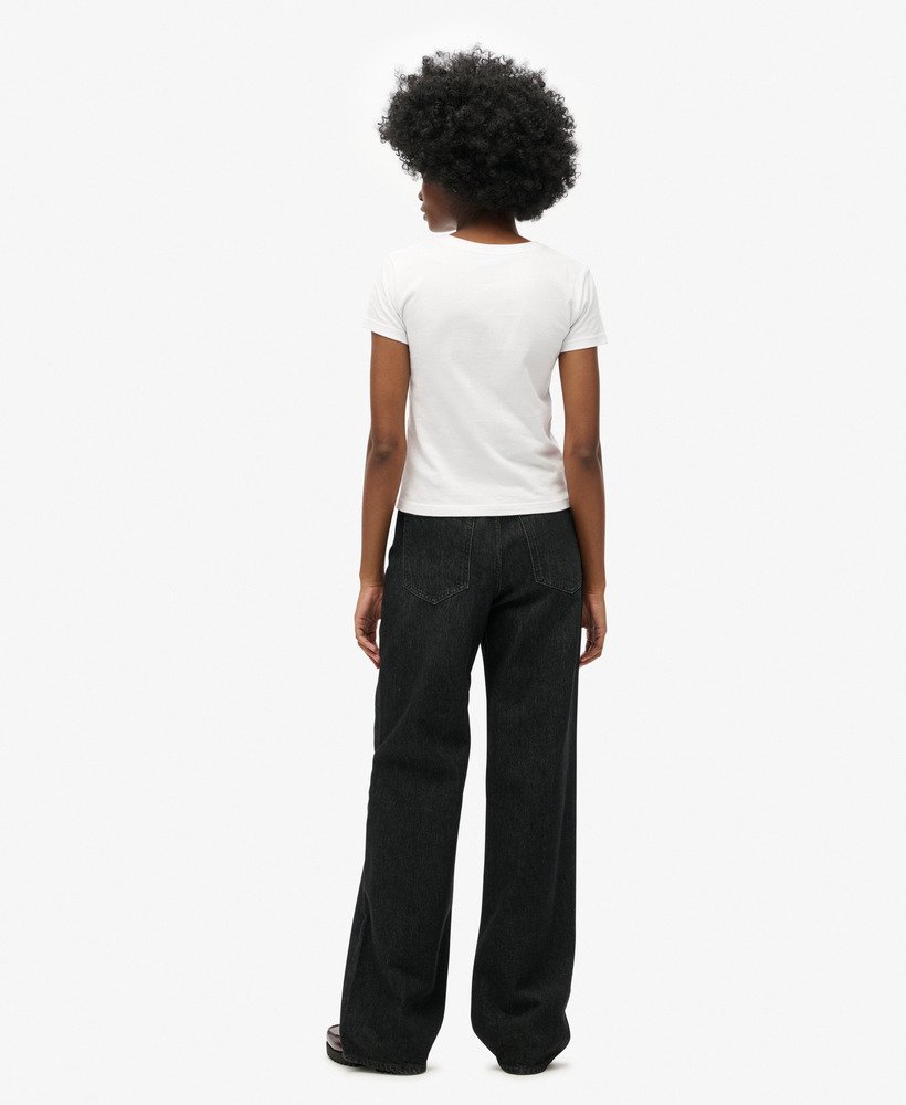 calça jeans de algodão orgânico de perna larga na cor wolcott black stone