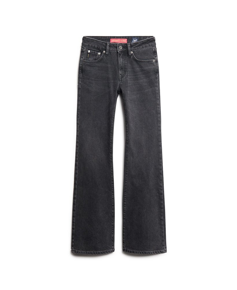 calça jeans vintage de cintura média e modelagem flare slim na cor walcott black stone.