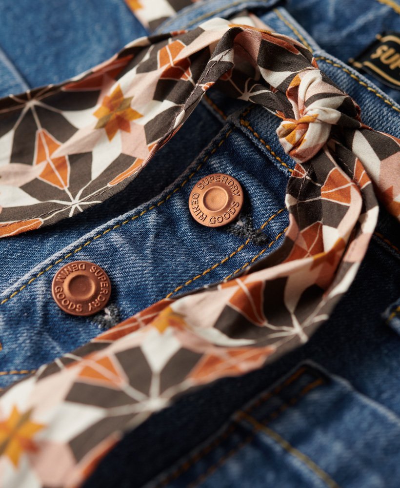 calça jeans vintage de algodão orgânico cintura baixa modelagem flare slim estilo van dyke mid. usada.