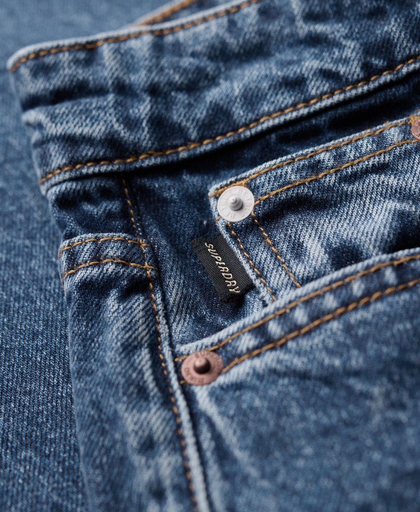 calça jeans reta de cintura média na cor azul vintage fulton