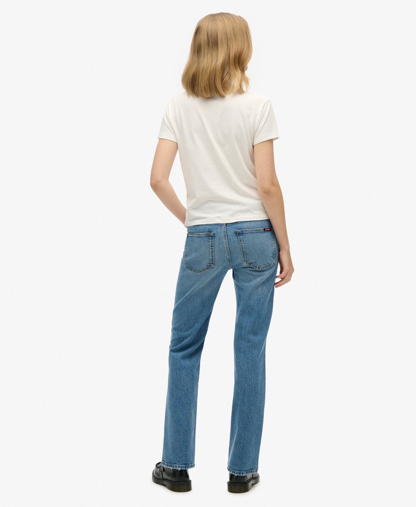 calça jeans vintage de cintura média modelagem flare slim na cor azul lavado beecher.