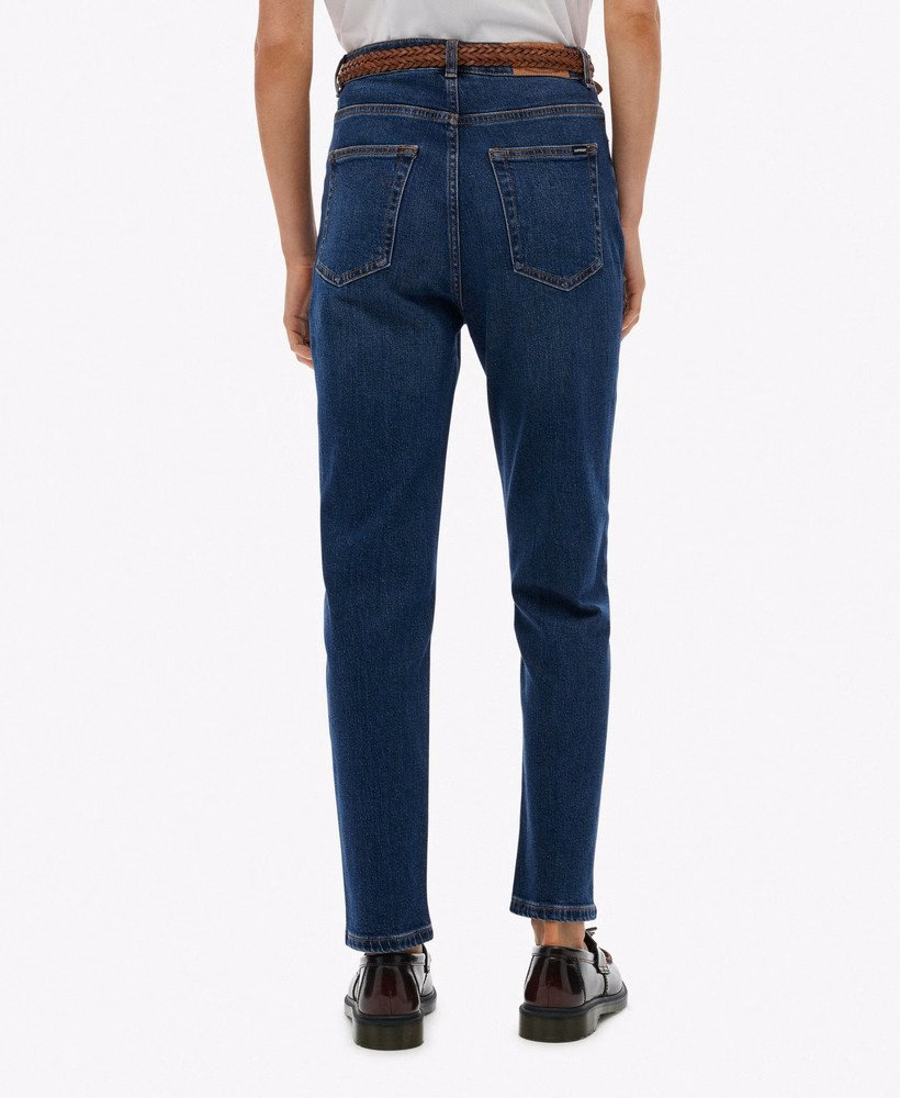 Calça jeans mom de cintura alta em algodão orgânico