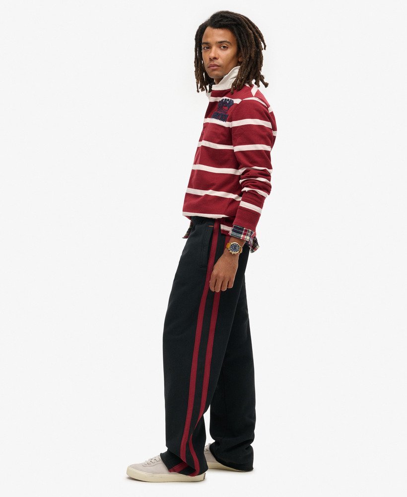 calça jogger reta essential logo em pretobordô intenso