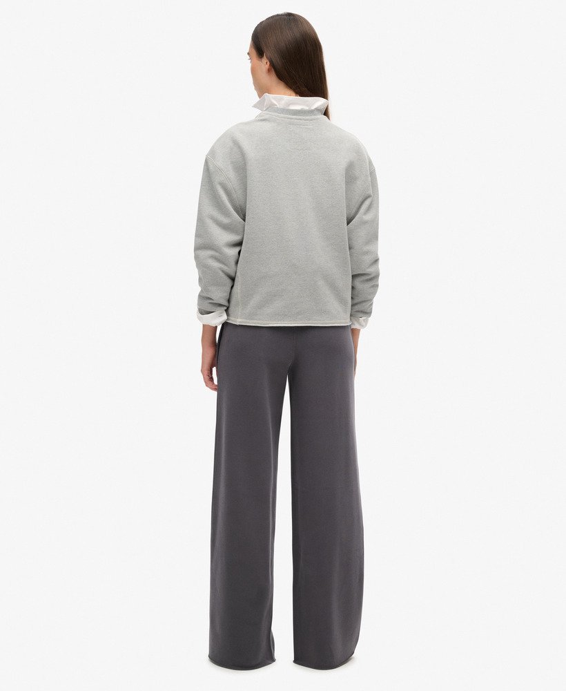 calça jogger reta vintage wash na cor cinza carvão
