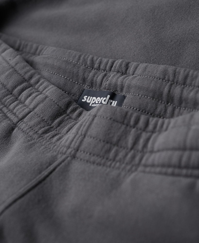 calça jogger reta vintage wash na cor cinza carvão
