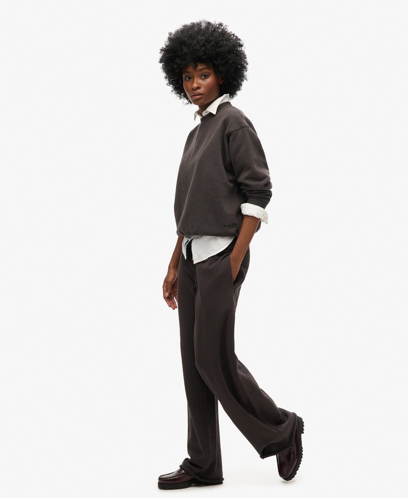 calça jogger reta essential logo na cor bison black