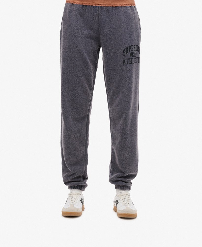 calça jogger vintage washed graphic da athletic essentials na cor lauren navy