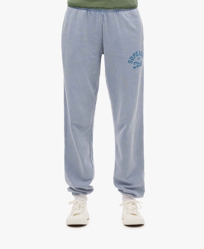 calça jogger athletic essentials vintage washed graphic na cor azul-marinho