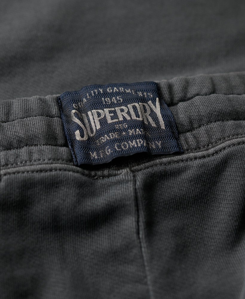 calça jogger cargo vintage larga da athletic essentials na cor preta lavada.