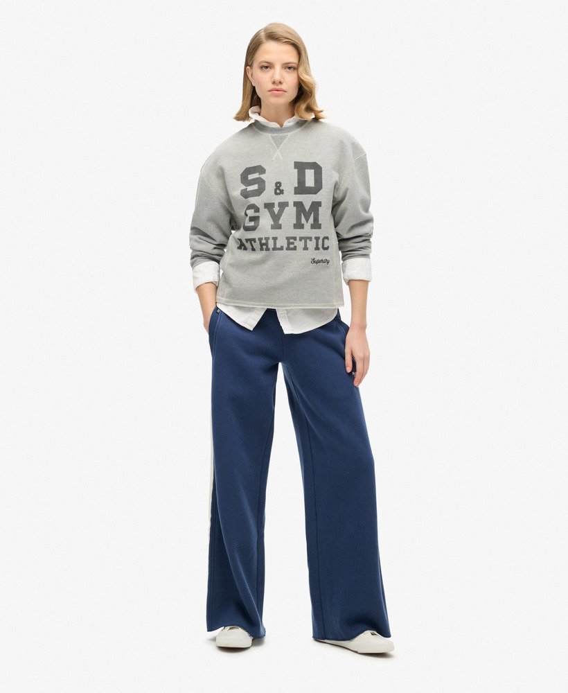 calça jogger reta essential logo na cor azul marinho
