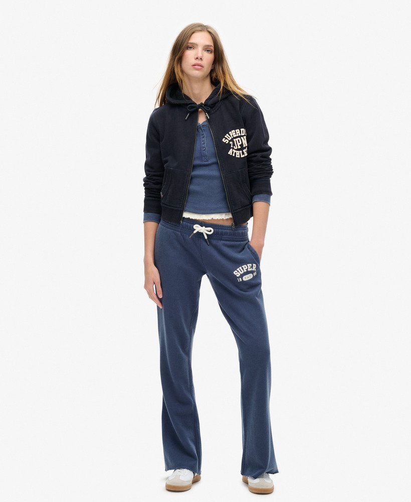 calça jogger flare de cintura baixa athletic essentials na cor azul marinho