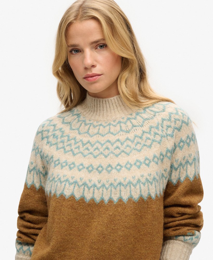 suéter folgado de tricô com padrão fair isle em caramelo.