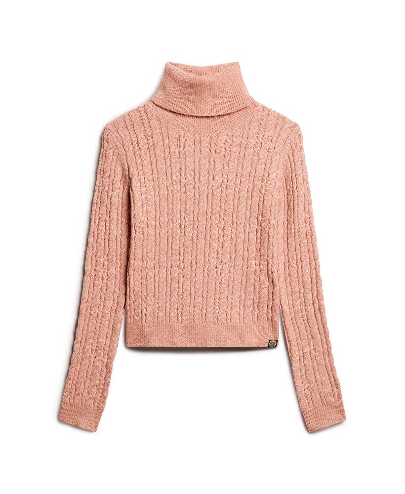 suéter de gola alta com tranças na cor rosa antigo.