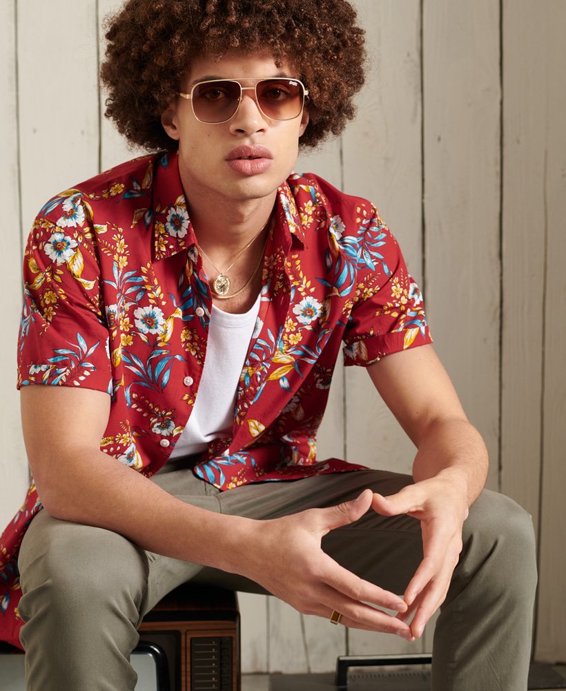 camisa havaiana vermelha