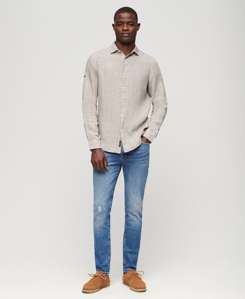 camisa casual de linho de manga comprida na cor cinza mesclado.