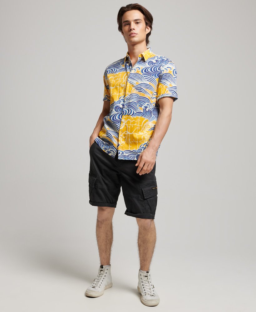 camisa havaiana de manga curta em nimi kam