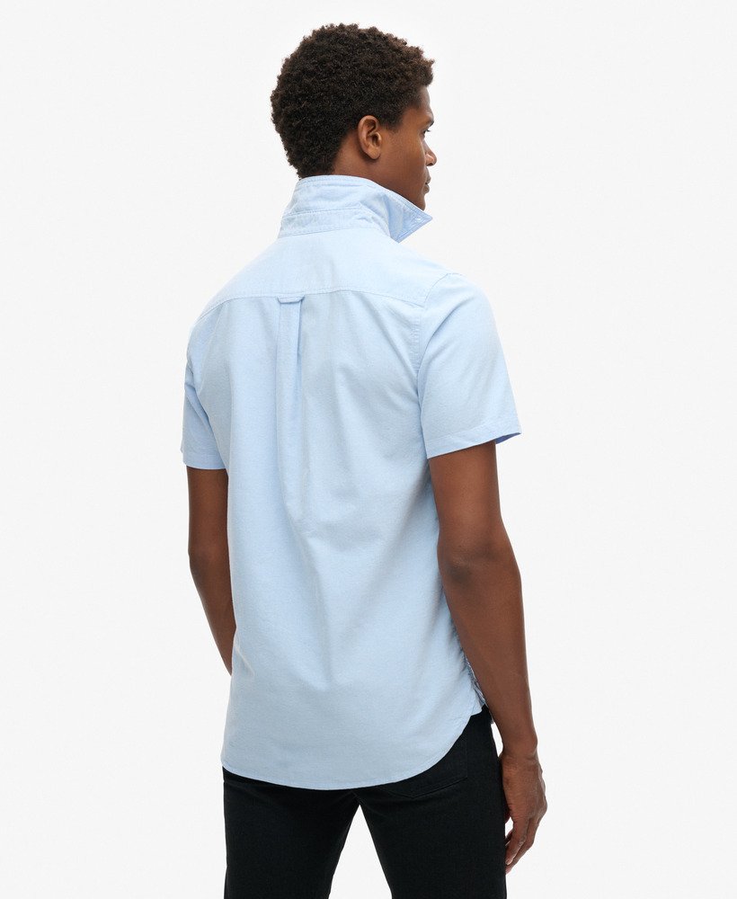camisa oxford de manga curta em azul clássico