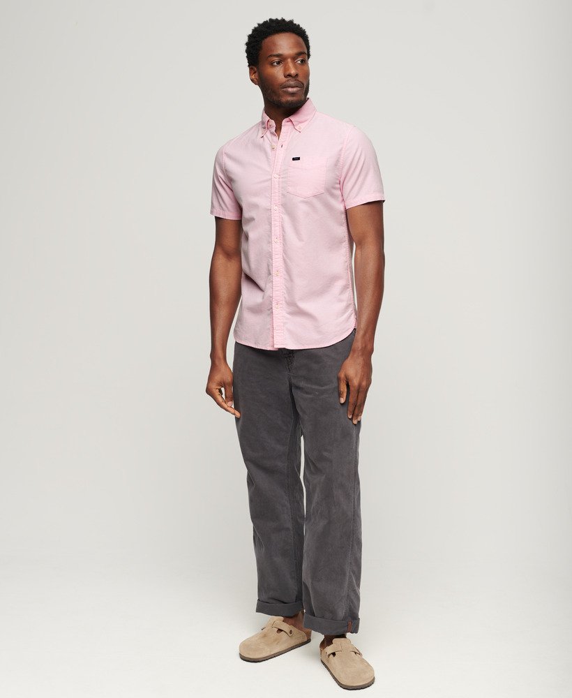 camisa oxford de manga curta na cor rosa cidade