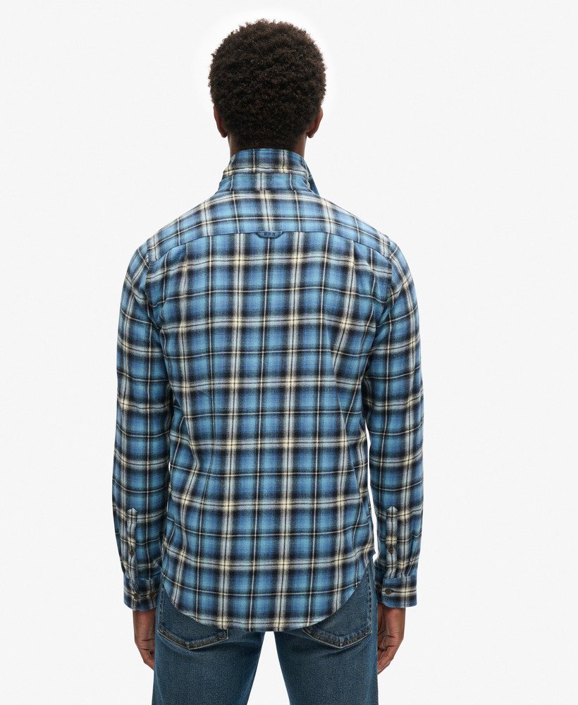 camisa de manga comprida estilo lenhador em algodão com estampa xadrez burghley azul.