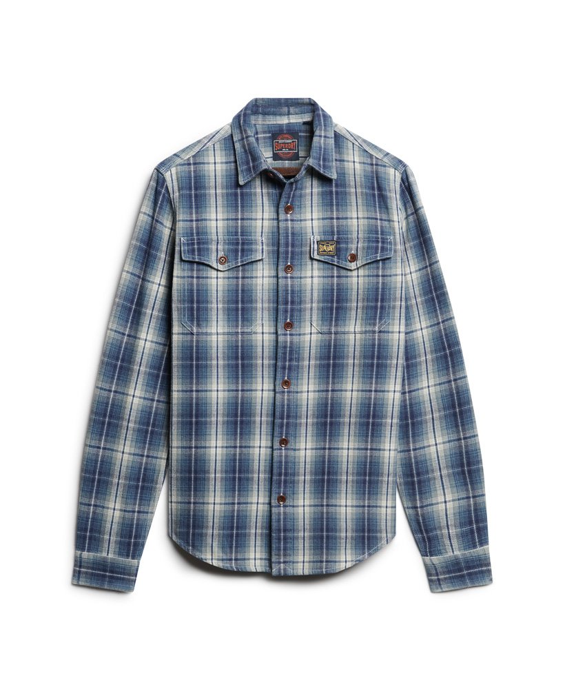camisa xadrez operária em algodão orgânico na cor azul jeans.