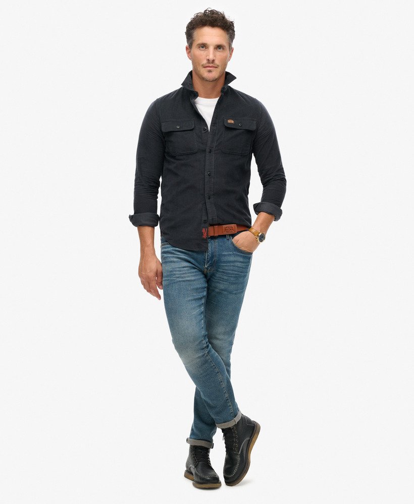 camisa de veludo cotelê trailsman relaxed fit na cor preto jato