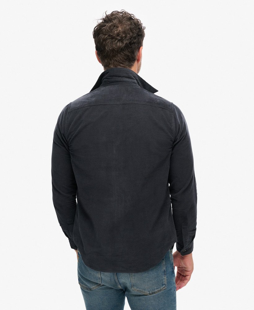 camisa de veludo cotelê trailsman relaxed fit na cor preto jato