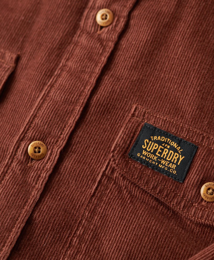 camisa de veludo cotelê trailsman relaxed fit na cor marrom terra de vaso
