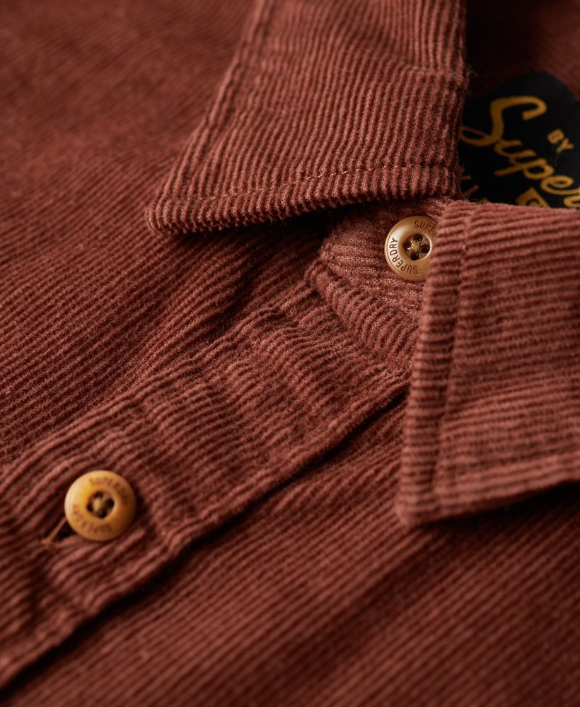 camisa de veludo cotelê trailsman relaxed fit na cor marrom terra de vaso