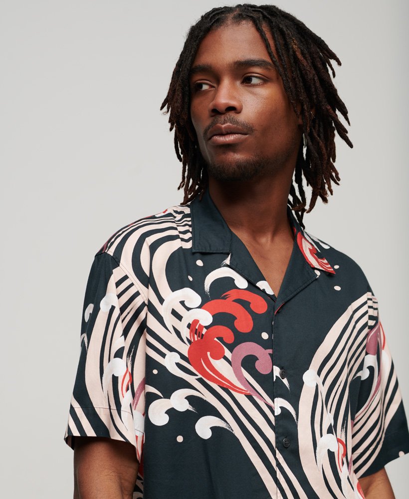 camisa havaiana estilo resort com estampa ryusui preta