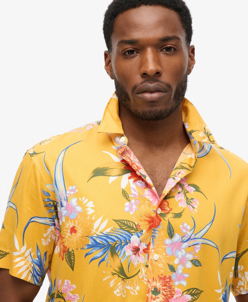 camisa havaiana na cor amarelo anÊmona
