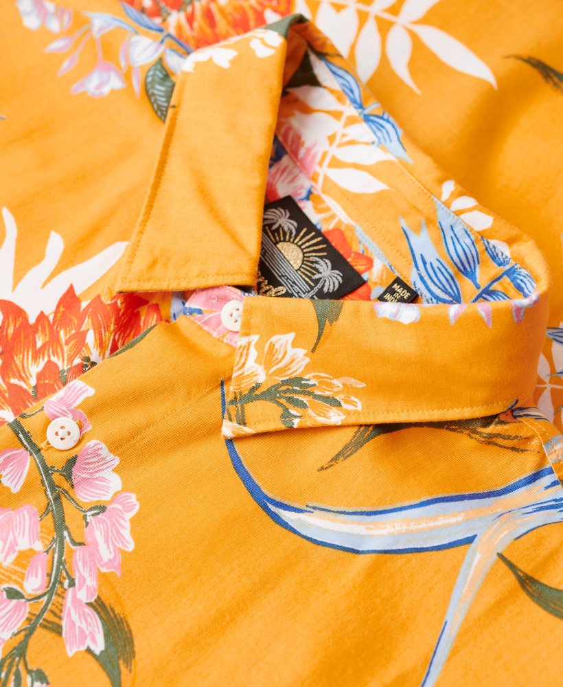 camisa havaiana na cor amarelo anÊmona