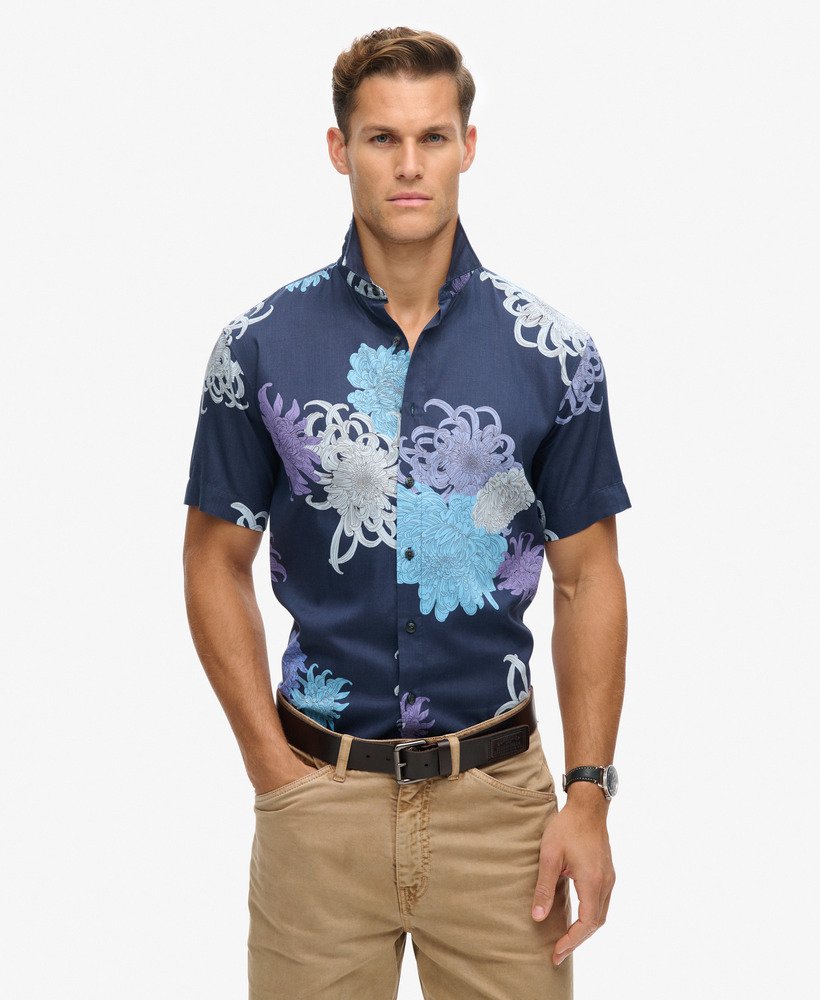 camisa havaiana na cor crisântemo azul marinho