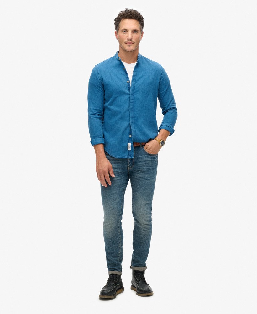 camisa grandad indigo da the merchant store em lavagem pesada