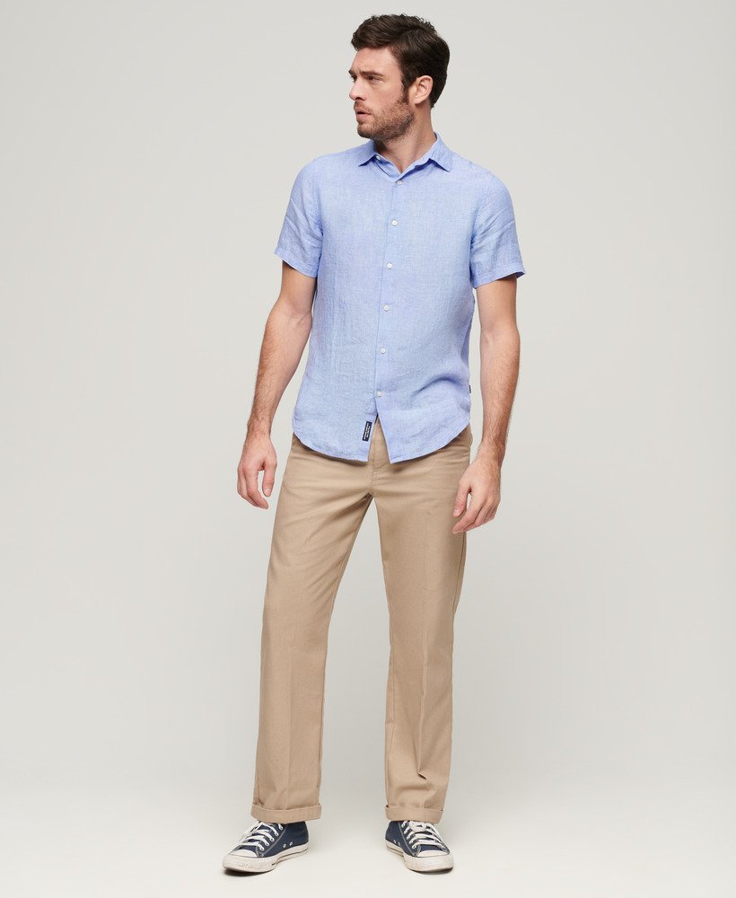 camisa casual de linho studios em chambray azul claro.