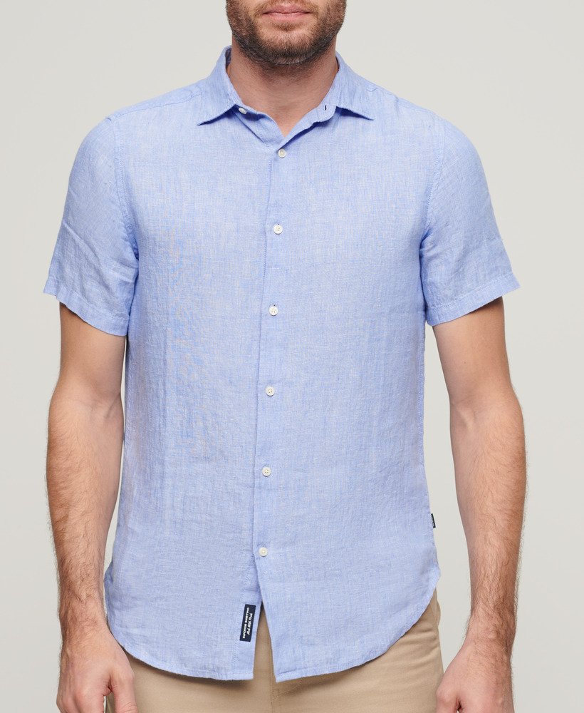 camisa casual de linho studios em chambray azul claro.
