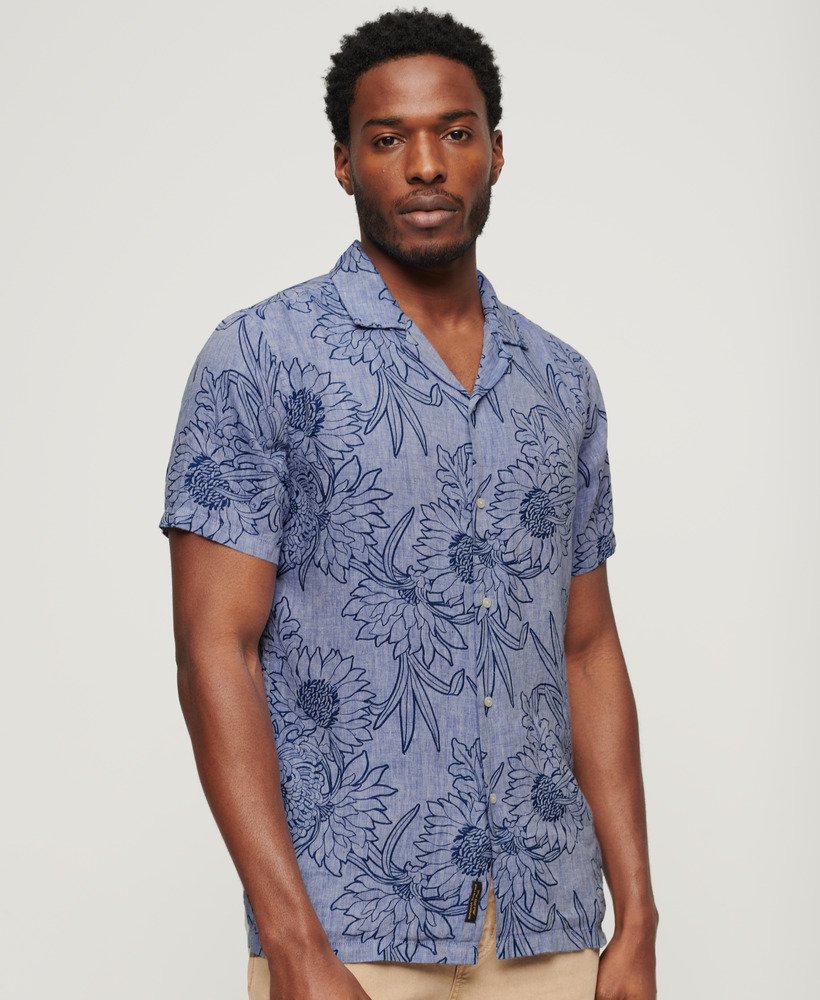 camisa de linho estampada com gola aberta na cor chrysanth optic outline print