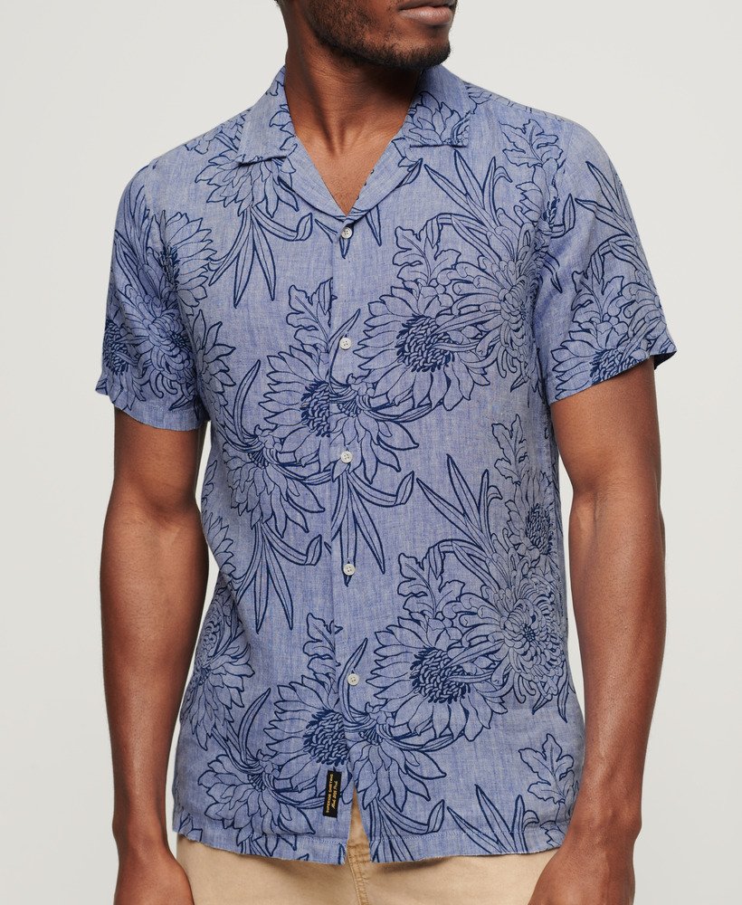 camisa de linho estampada com gola aberta na cor chrysanth optic outline print