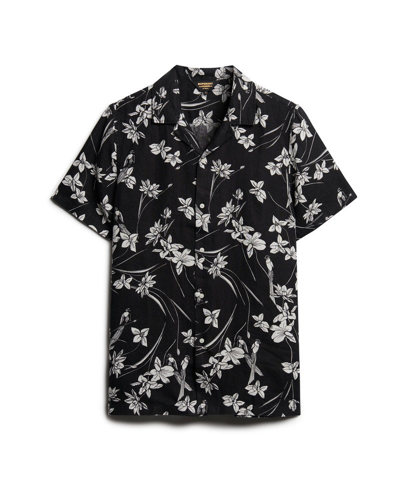 camisa de linho estampada com gola aberta e estampa de flor de lótus preta.