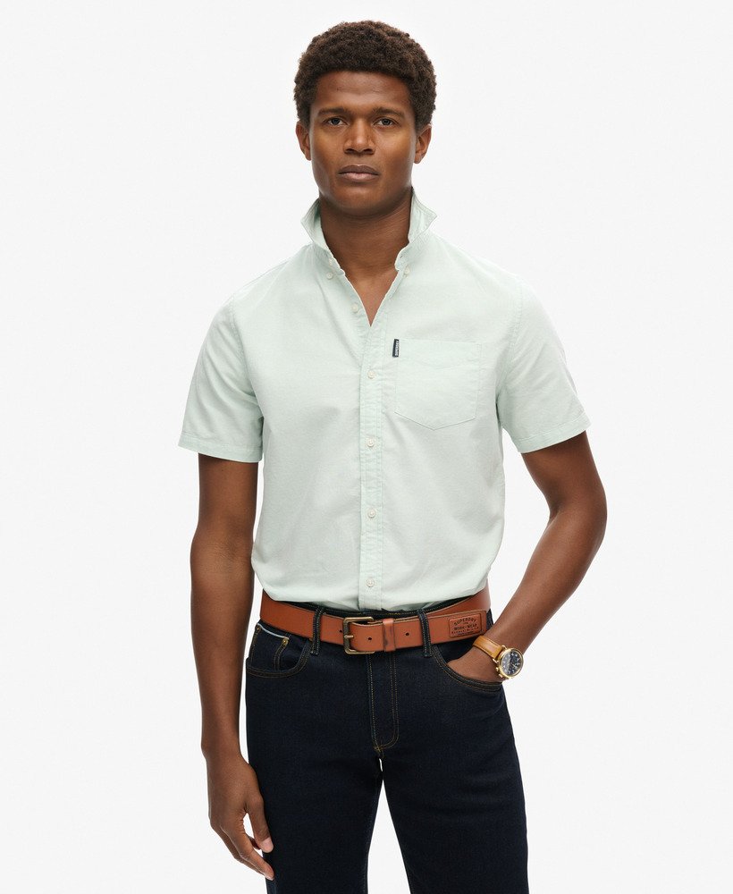 camisa oxford de manga curta na cor verde claro