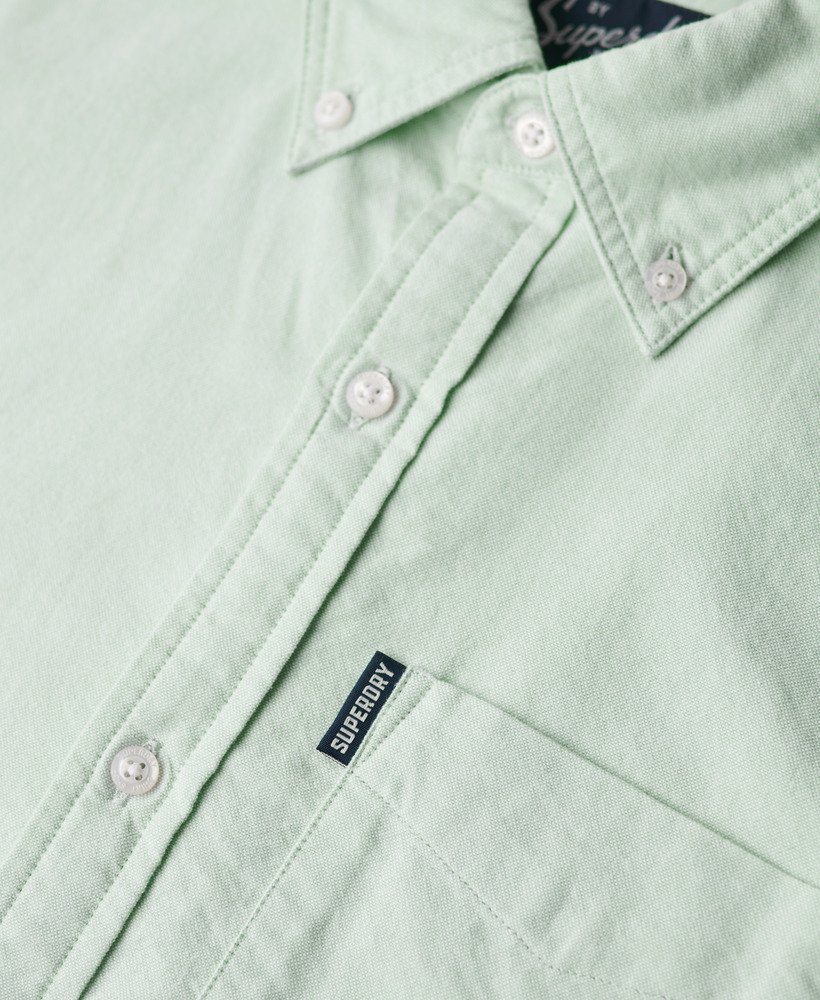 camisa oxford de manga curta na cor verde claro