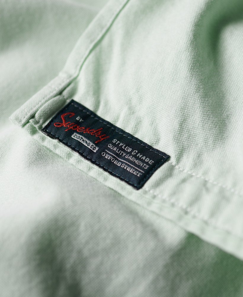 camisa oxford de manga curta na cor verde claro