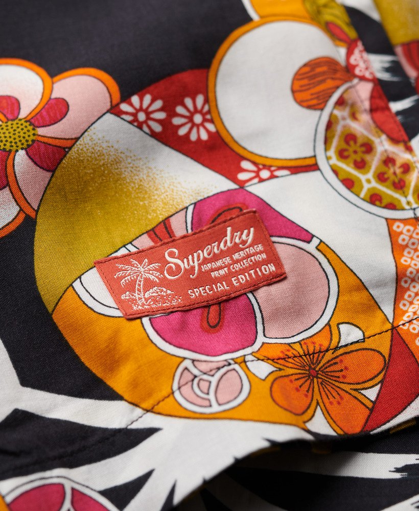camisa havaiana resort na cor preta asanoha
