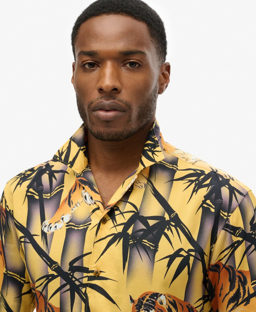 camisa havaiana resort na cor tora gold