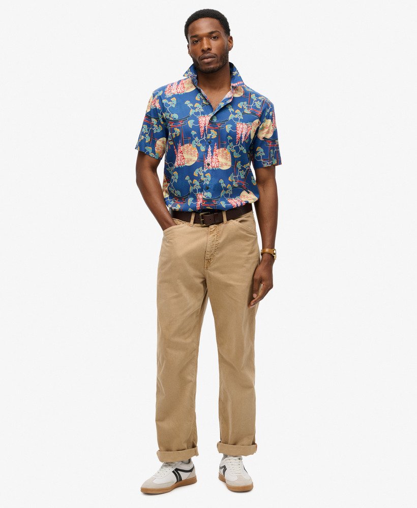 camisa havaiana na cor azul glicínia