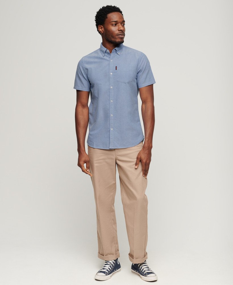 camisa oxford de manga curta na cor azul royal
